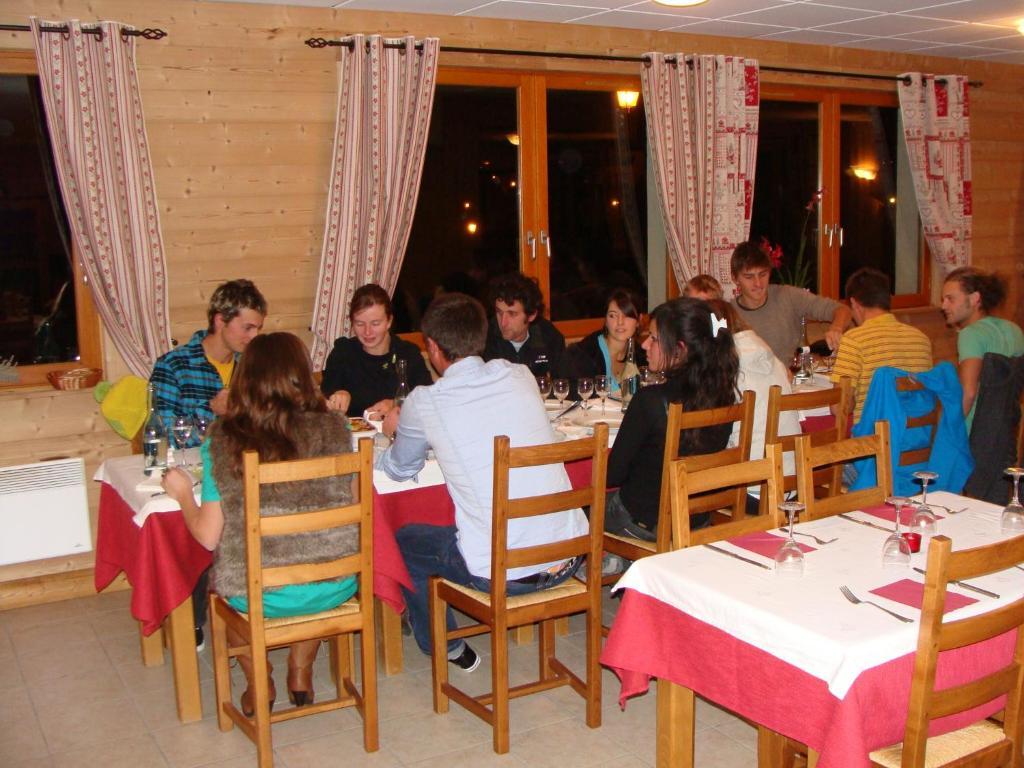 Hotel Restaurant L'Outa Termignon Esterno foto